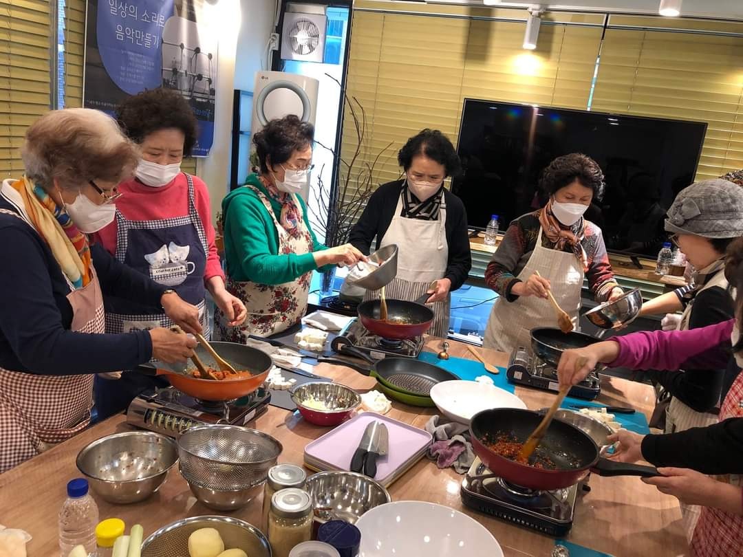 [노인맞춤돌봄] 노인맞춤돌봄서비스 대상자 「요리조리·요리교실」2집단 활동